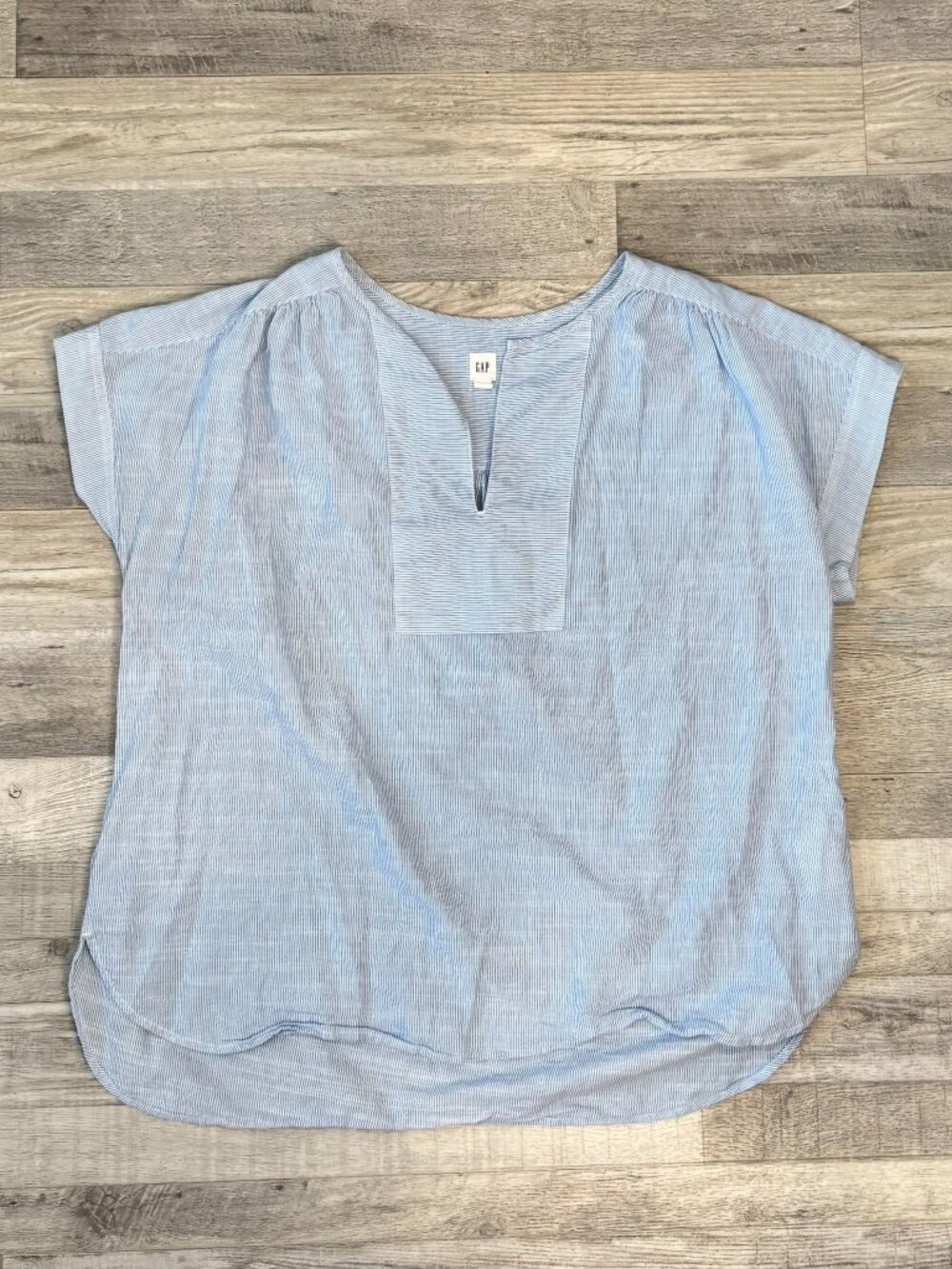 Gap Blue White Stripes 100% Cotton Short Sleeve V-Neck Blouse Size Large F12
